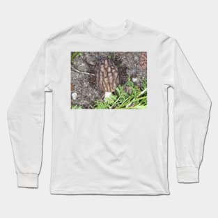 Wild black morel mushroom Long Sleeve T-Shirt